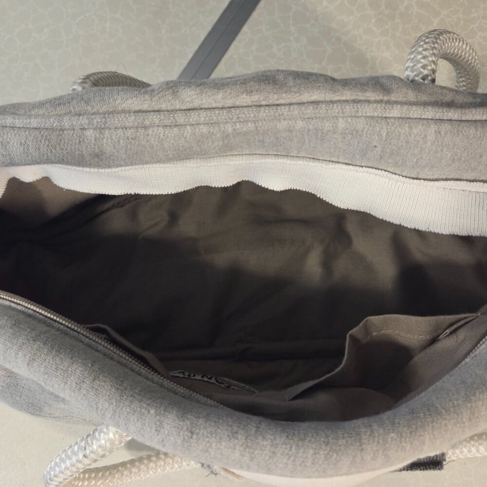 Women's Embroidered Hoodie Purse Handbag - NFL - Pick your Team  Patriots - Picture 3 of 7